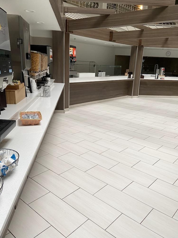Embassy Suites By Hilton Chicago Schaumburg Woodfield Exteriör bild