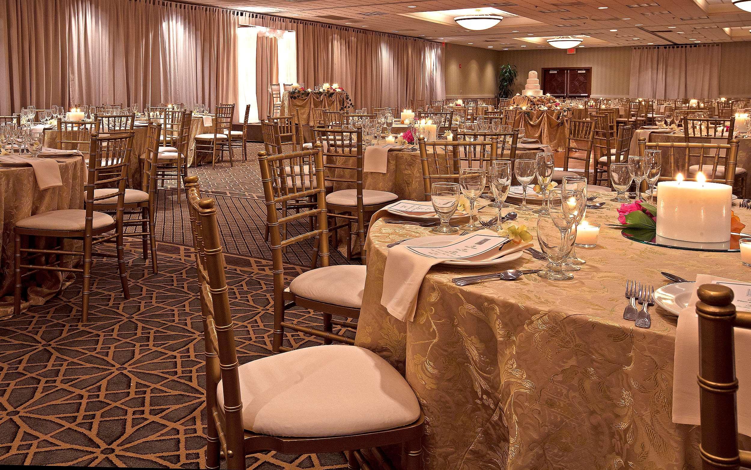 Embassy Suites By Hilton Chicago Schaumburg Woodfield Exteriör bild
