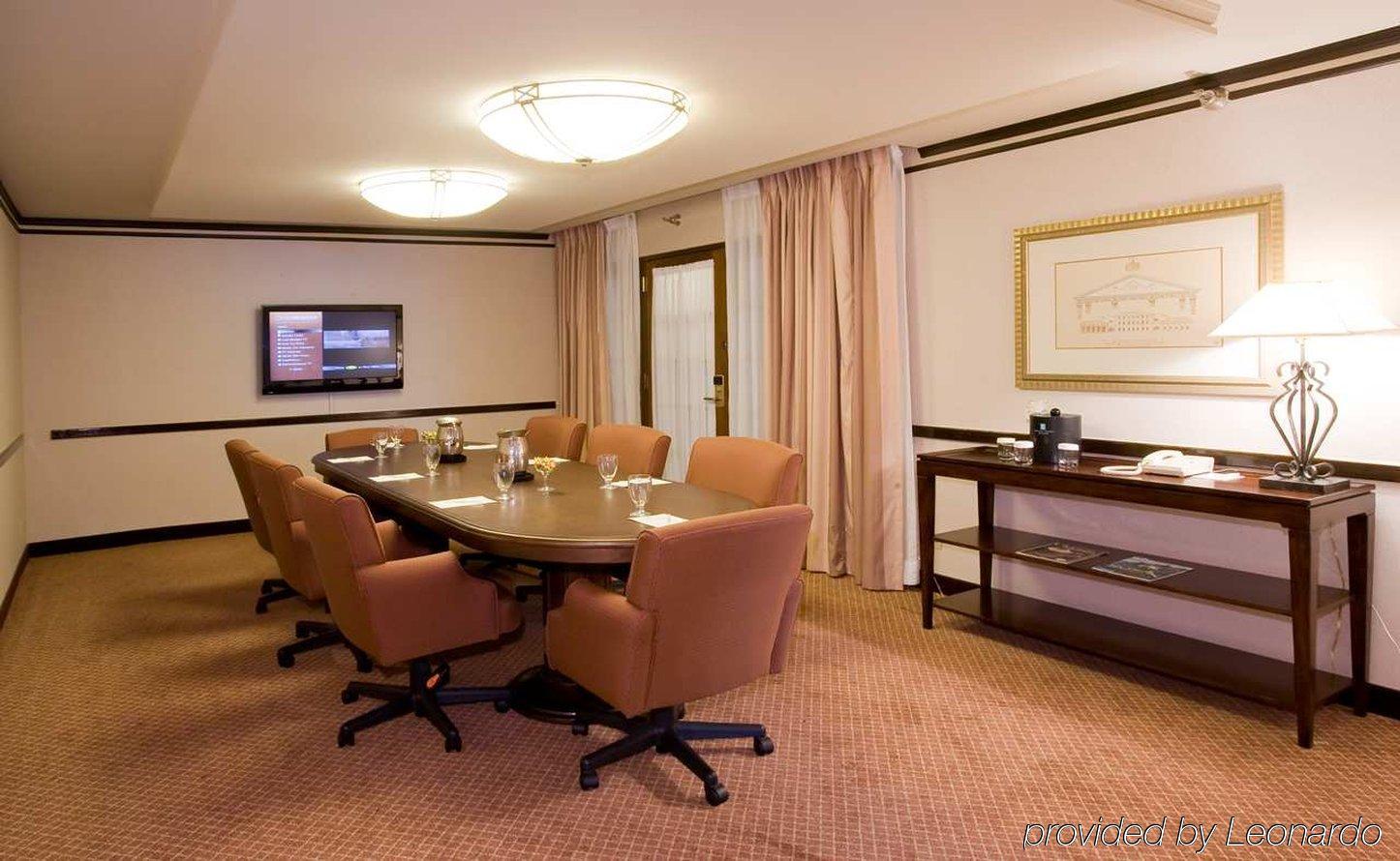 Embassy Suites By Hilton Chicago Schaumburg Woodfield Bekvämligheter bild